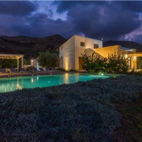 4 bedroom villa with infinity pool, Alcamo, sleeps 6-8